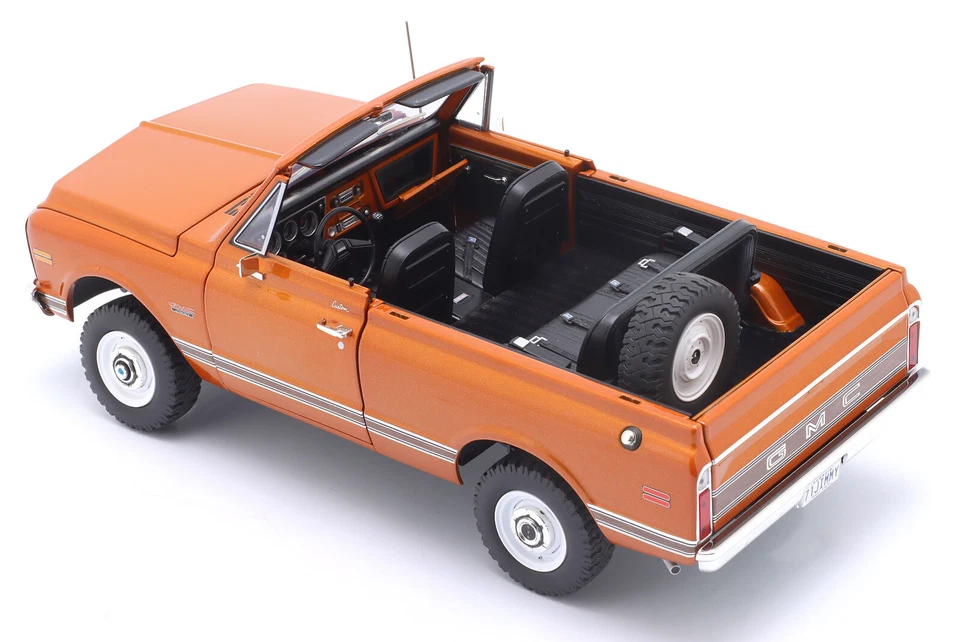 New ACME GMC JIMMY 4x4 HARD-TOP 1971 1:18 Model Car WHITE A1807710 KidBX - Immagine 4 di 4