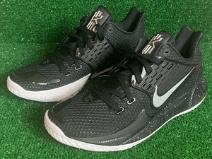 kyrie low 2 black metallic silver