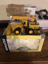 Chargeur komatsu WA600-3 JOAL 1/50 avec sa boîte d’origine