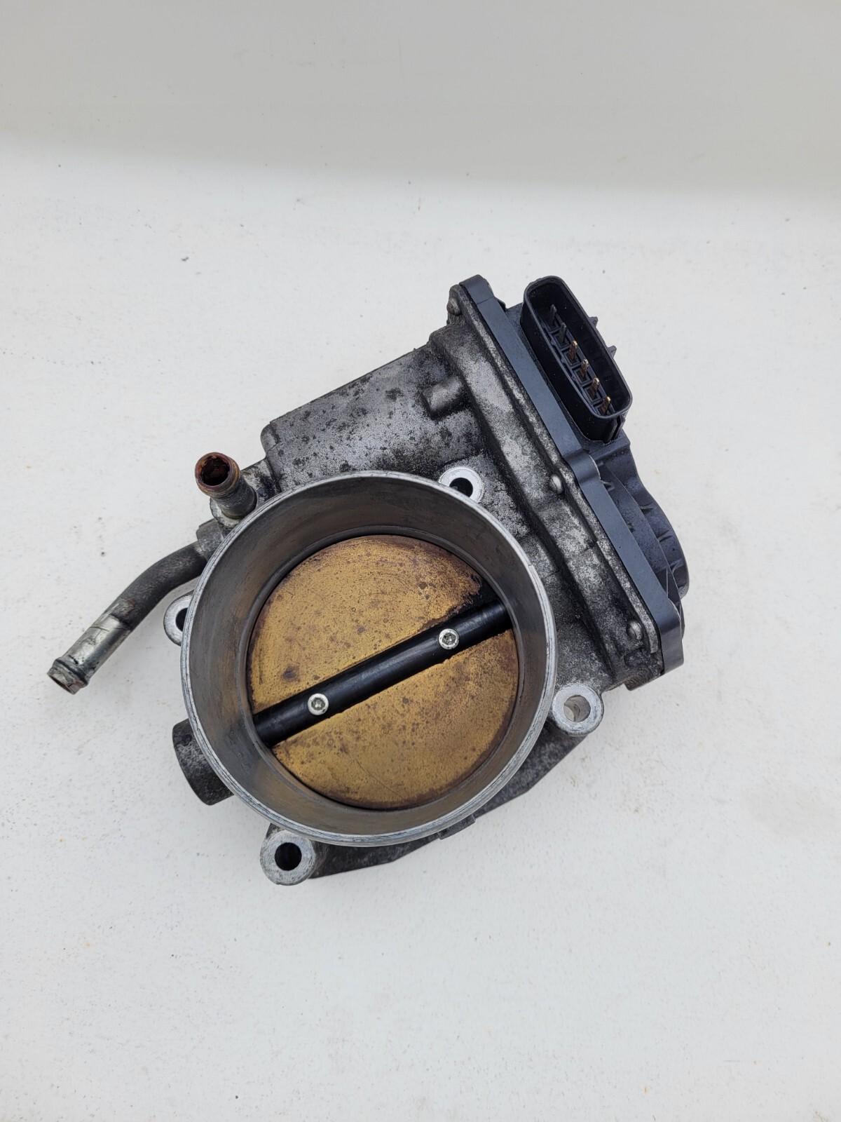 2006 JAGUAR XJ8L ONLY THROTTLE VALVE BODY ASSEMBLY  6R839F991AB