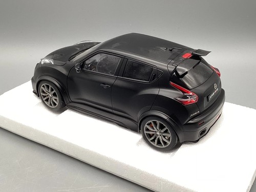 Nissan Juke R 2.0 1:18 AUTOart 77458 - Imagen 3 de 9