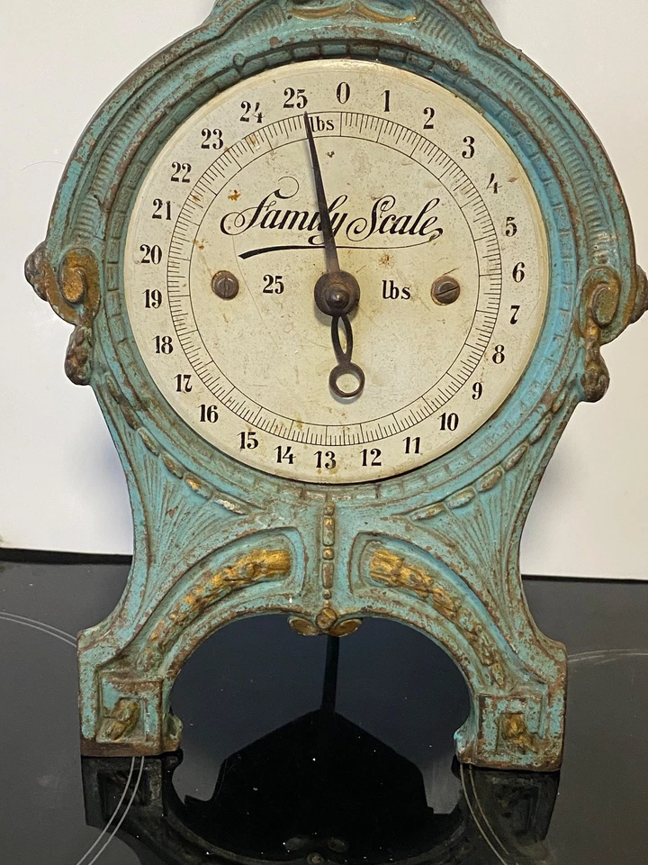 Antique Family Scales  -  Kitchen Scales VINTAGE Retro - Heavily Patinated - Image 3 of 4