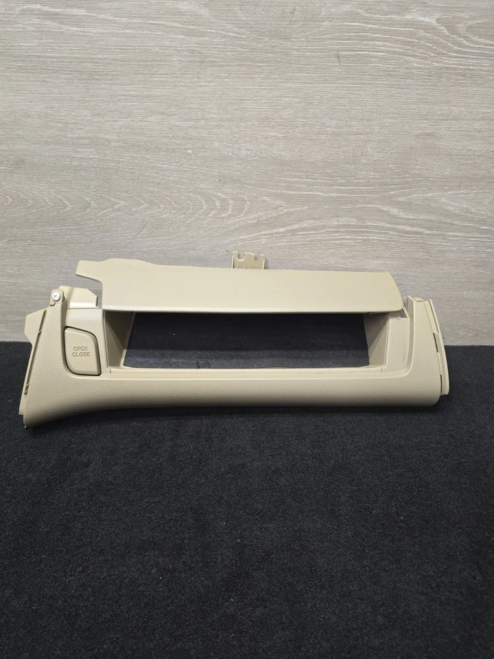 🐸 BOM 2006-2012 Toyota Rav4 caixa de luvas superior bege bronzeado compartimento de armazenamento fabricante de equipamento original - Imagem 3 de 4