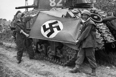 1944 WWII Operation Overlord Invasion of Normandy Capture Flag 4x6 Photo