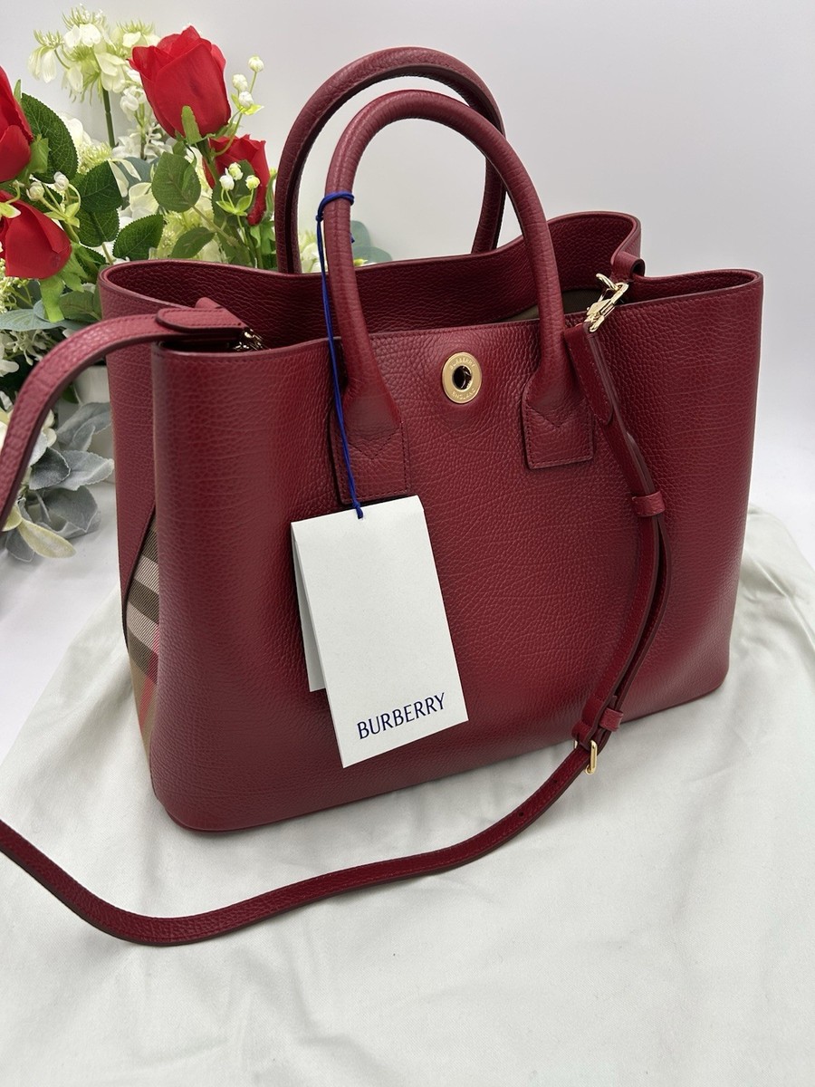 Women's Burberry Banwell pebble Grain Leather tote/shoulder Bag