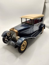 Japan SSS Quality Toys Old-Timer Limousine Tin Friction Powered Car