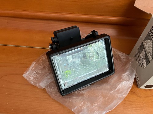 Halogen-Strahler 150 W, als Ersatzteil für Bastler