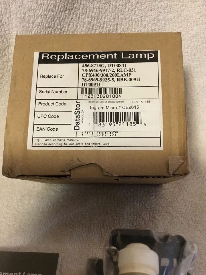 LÁMPARA HITACHI DT-00841 DT00841 PARA MODELOS CPX200/300/400 RBB-009H  Foto 2 de 4