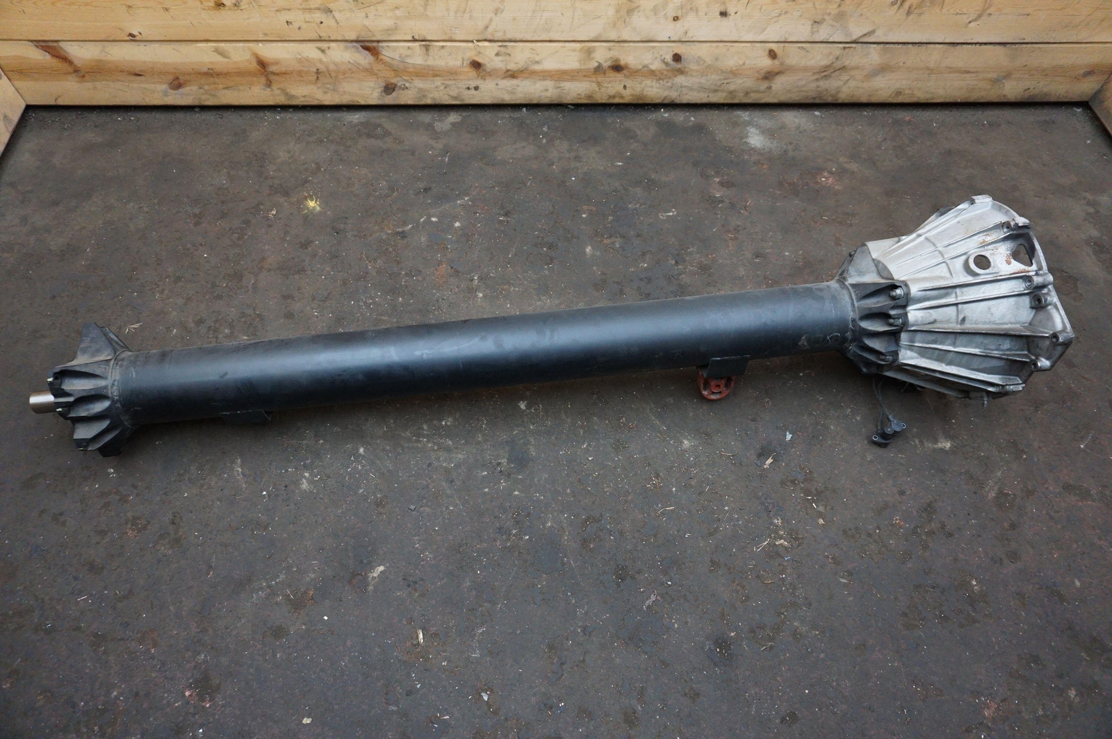 Rear Prop Propeller Drive Shaft Torque Tube F1 Gearbox 198483 OEM Ferrari 612