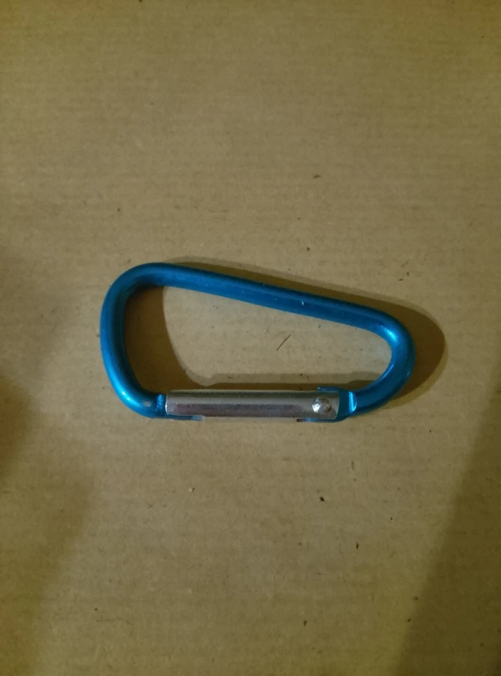 mousqueton alu 4.5 cm couleur bleu clair - Photo 1/1
