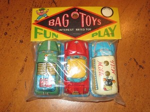 EARLY VINTAGE JAPANESE TIN FRICTION 3 PACK IN FACTORY SEALED PACKAGE - RARE