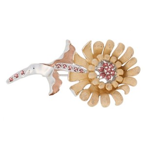 .50ctw Round Cut Garnet Flower Brooch - Sterling Silver Gold Plated Pin