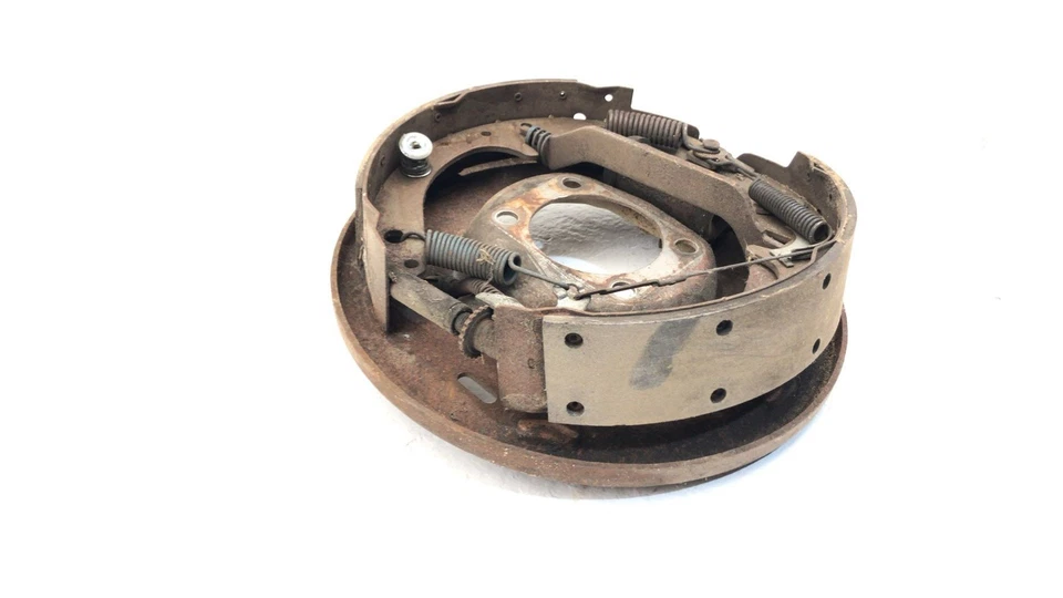 1968 Ford Thunderbird Driver placa de apoio de freio traseiro esquerdo OEM hardware traseiro - Imagem 2 de 4