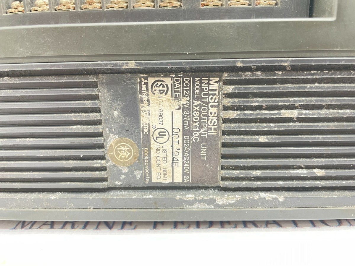 新品未開封 三菱電機QX80 1個 QX80 2021年製 箱破れあり MELSEC-