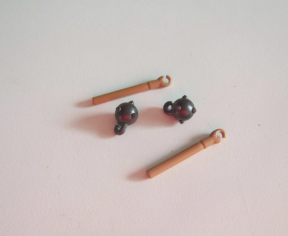 PLAYMOBIL (L2336) MOYEN-AGE - Lot de 2 Masses d'Armes Manche Sans Chaine - Photo 1/1