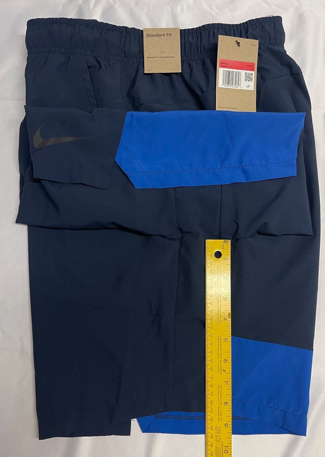 Nike Dri-FIT Men's 9 Woven Training Shorts DM6617 451 LARGE
Opens in a new window or tab