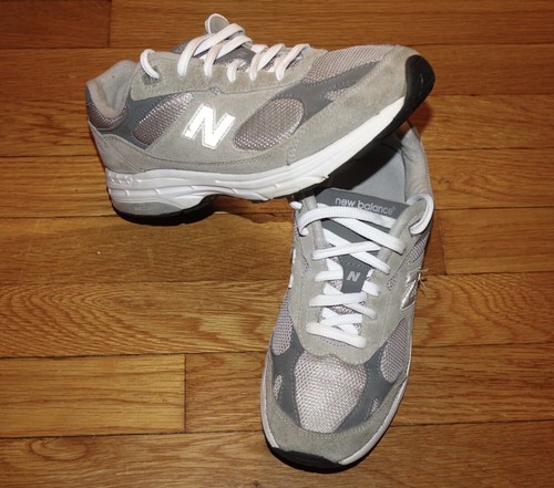 New Balance 993 Grey Boy's Size 6 W (GS 