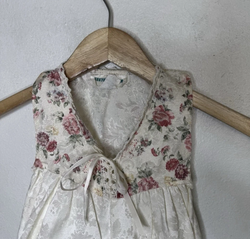 复古 Teeter-Totter 婴儿连身裤 6 个月花卉连身裤挂毯锦缎 — 第 3/4 张图片