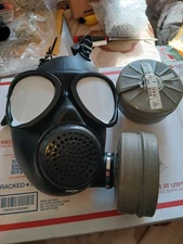 Israeli gas mask  Military model with 2 filters