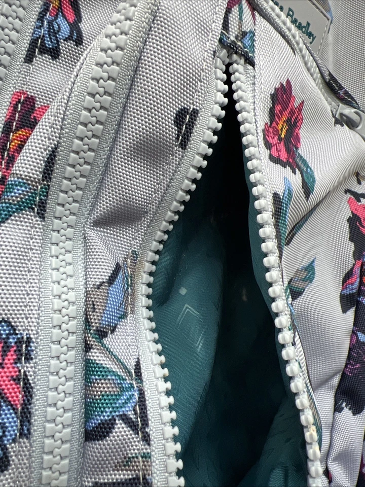 Vera Bradley женщин нейлона синий цветочный слинга рюкзак - Изображение 4 из 4