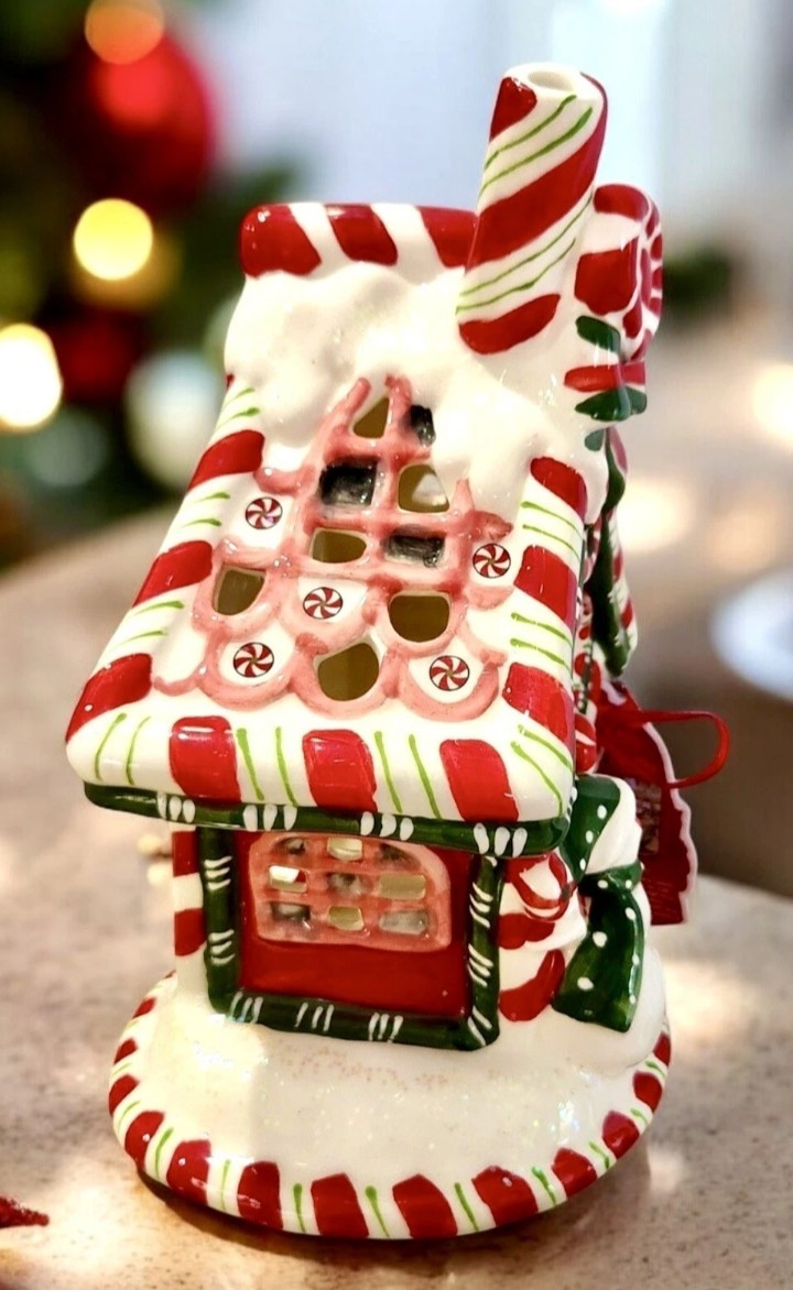 Blue Sky Clayworks X-Mas "THE CANDY CANE SHOPPE" 8.5” Tea Light Candle House NEW