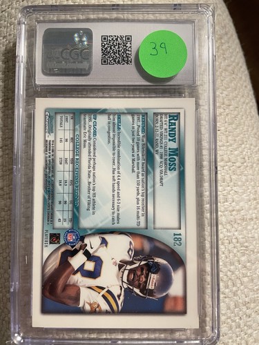 1998 Bowman Chrome - Randy Moss #182 (RC) CGC 9 - Picture 2 of 2
