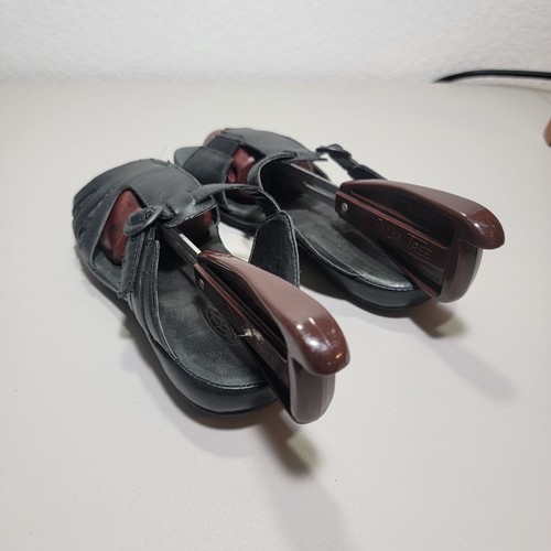 Keen Women's Black Leather Sandals US 7 Open-Toe Slip On Shoes - Picture 5 of 10