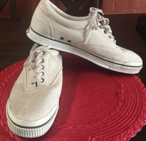 tommy bahama canvas shoes