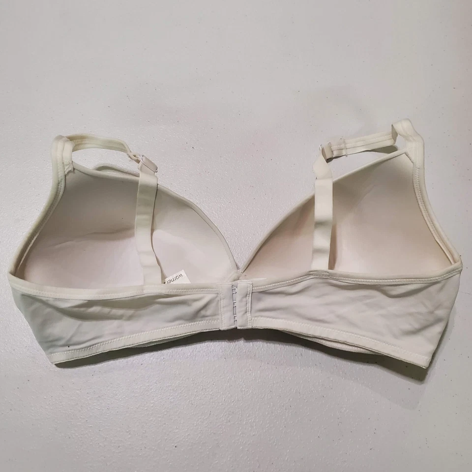 Sujetador Warner's Mujer 38C Blanco Inalámbrico Ligero Elevación Acolchado Correas Ajustables Foto 4 de 4