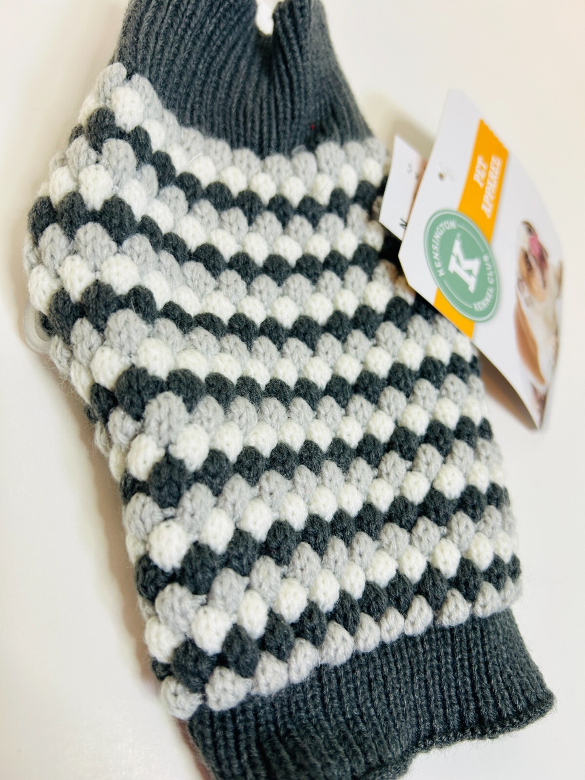 BNWT KENSINGTON KENNEL CLUB GRAY & WHITE WARM PET DOG SWEATER XSMALL