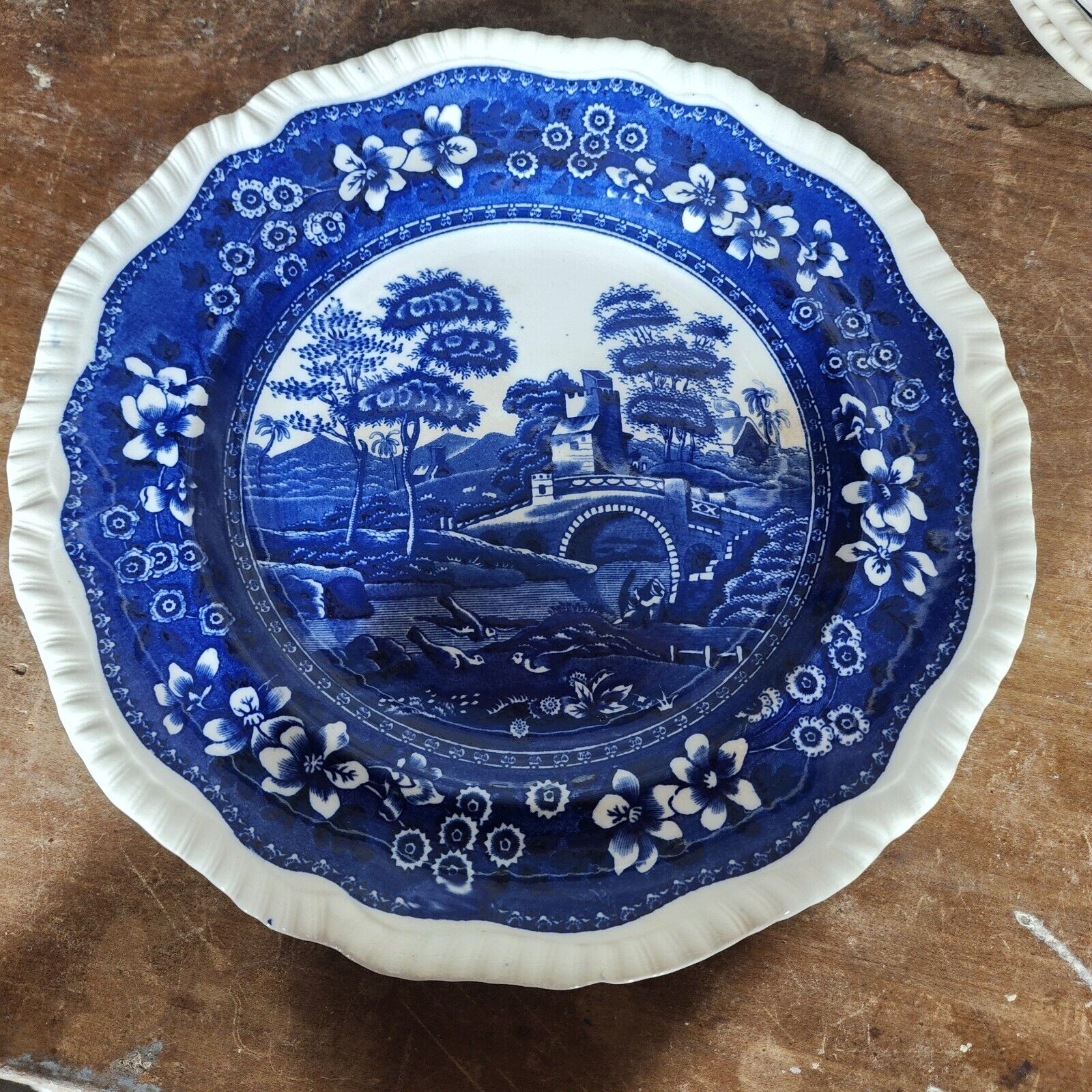 Picture 2 of 9