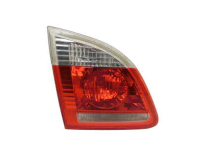 Rückleuchte Heckleuchte für Klappe Links BMW E61 525d 04-07 Kombi 63217165829