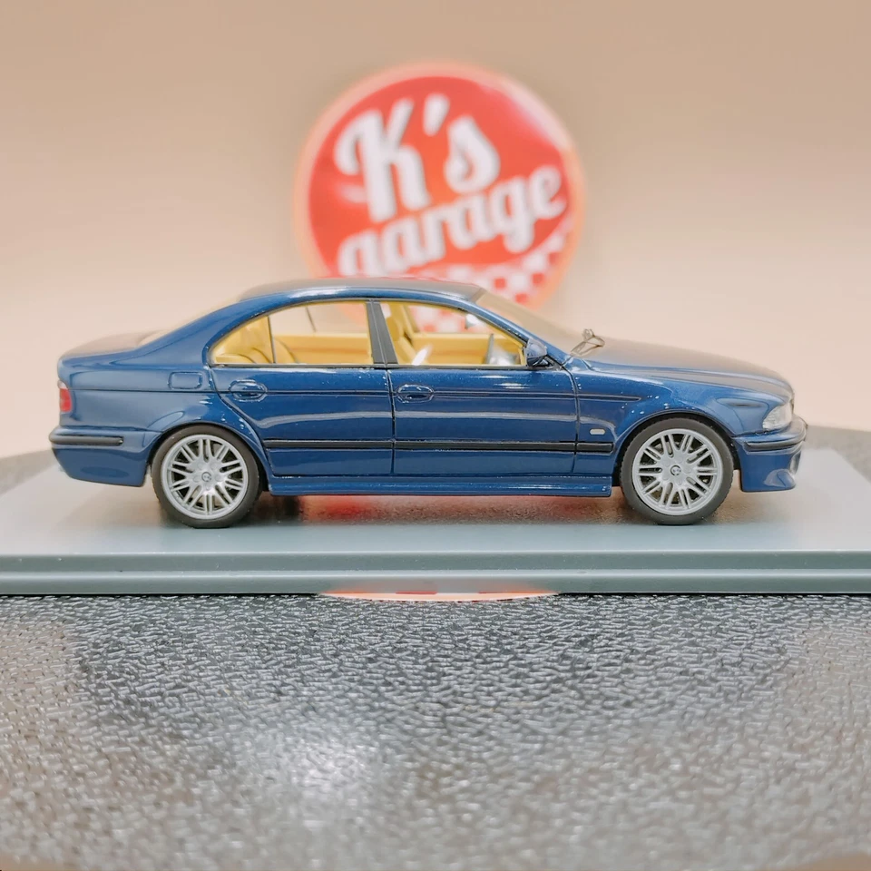 NEO scale models 1/43 BMW E39 M5 Metallic Dark Blue 43307 resin model - Image 4 of 4