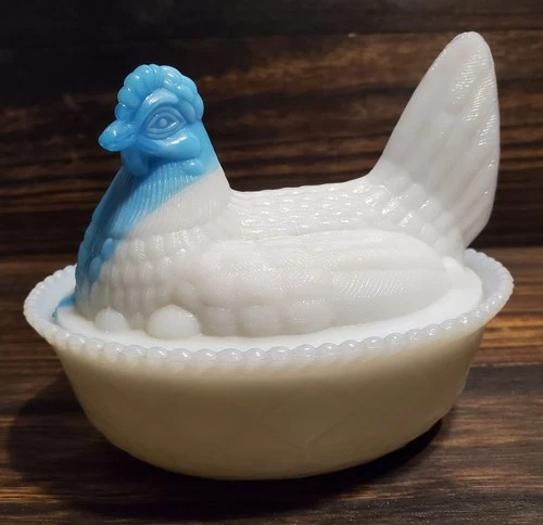 Vintage Westmoreland Light Blue Slag Head with White Body Hen On Nest Basket
