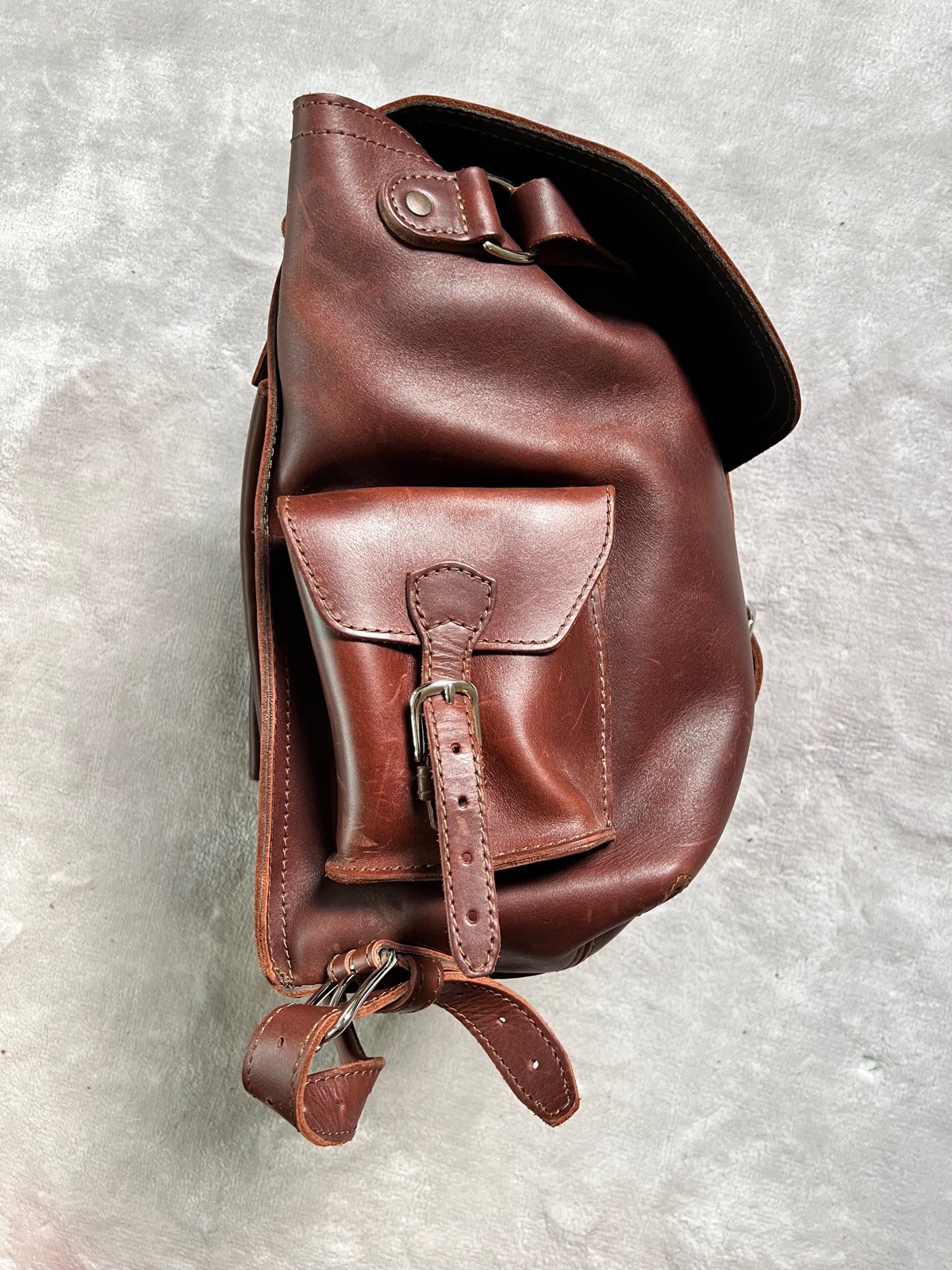 Saddleback Leather Medium Simple Backpack Chestnu… - image 5