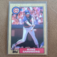 Topps 1987 Ryne Sandberg Chicago Cubs Vintage MLB Baseball Base Set Card #680