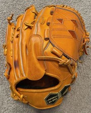 Junkei Aramid Hard Glove for Pitchers Right-handed Throwing Orange Oil-molded