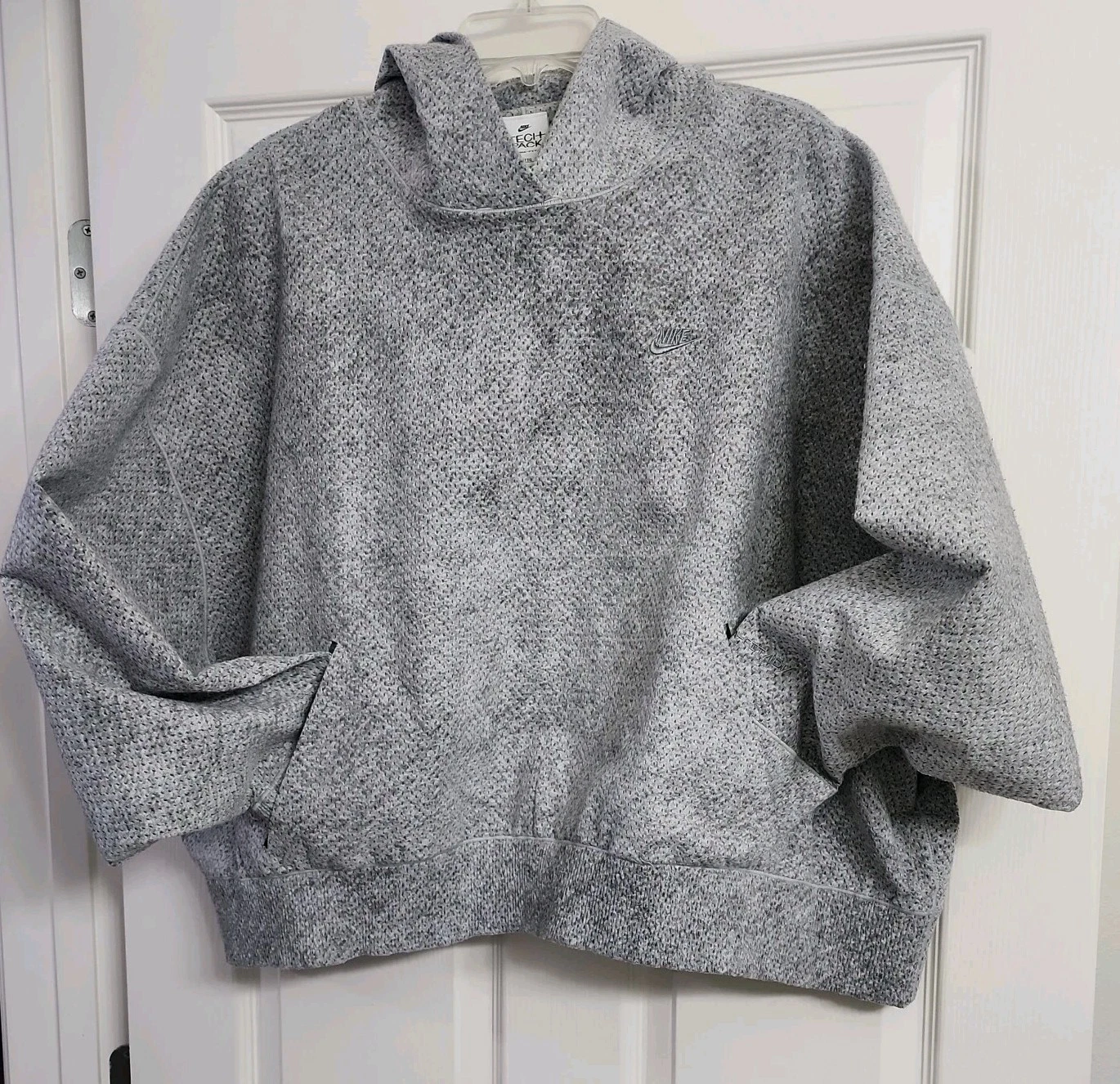 Nike Hoodie Women's Hoodie Tech Pack Therma-FIT DR0402-077 | NWT Size XXL