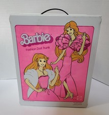 SR1 Vintage 1982 Mattel Barbie Fashion Doll Trunk Carrying Case