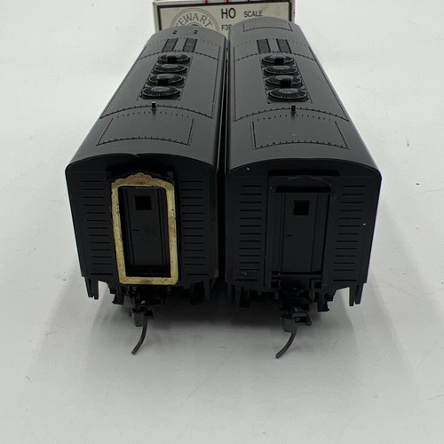 STEWART KATO SOUTHERN PACIFIC F3A POWERED DIESEL LOCOMOTIVE 6108 & F3B DUMMY EUC - Picture 4 of 20