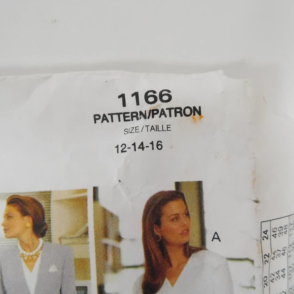 Vogue Sewing Pattern Lot Of 4 Skirt Blouse Pants Sz 12-16 1166 8090 8224 9703 - Image 4 of 4