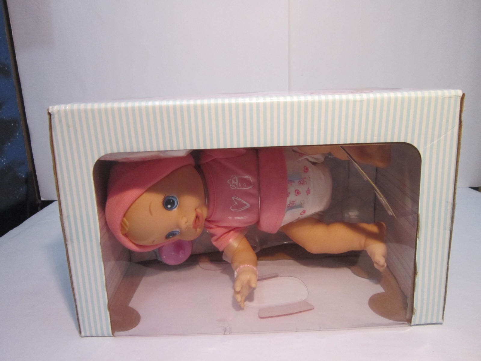 Brand New Sealed Very Rare Hasbro 2006 Baby Alive Wets 'N Wiggles Boy
