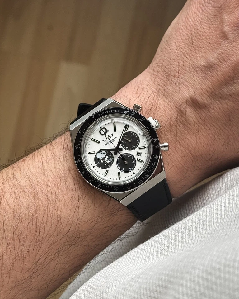 TIMEX Q PEANUTS SNOOPY CRONO UOMO REFERENZA TW2W68900 NUOVO OFFERTA - Immagine 2 di 4