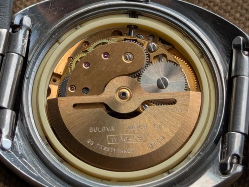 Vintage 1973 Bulova 23 Jewels automatic watch, Calibre 11 AOACB in VGC - Picture 13 of 17