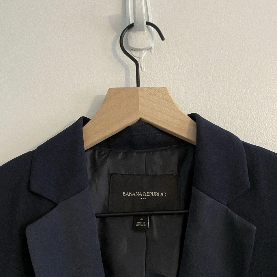 Blazer Banana Republic Mujer Talla 4 Azul Marino Un Botón Crepé Preppy Elegante Foto 3 de 4