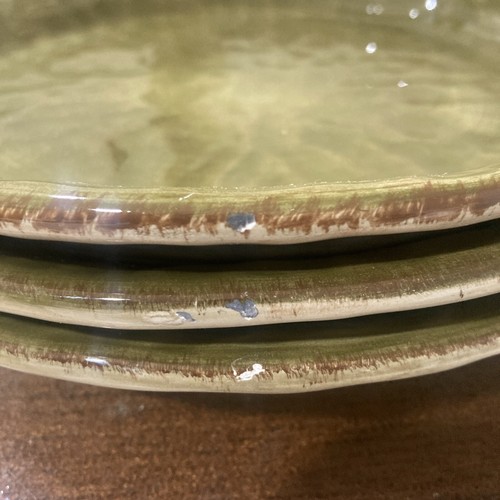 Tabletops Gallery Unlimited GISELLA OLIVE GREEN Set of 3 Dinner Plates - Picture 4 of 4