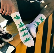 Pairs Men Sports Leaf Weed Marijuana White and Green Crew Cotton Long Socks