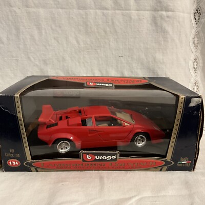 1988 Lamborghini Countach 5000 1/24 Scale Diecast Model Red in box