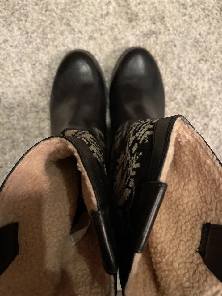 Gianni Bini Black Leather & Fabric boots, Size 10B - Изображение 4 из 4