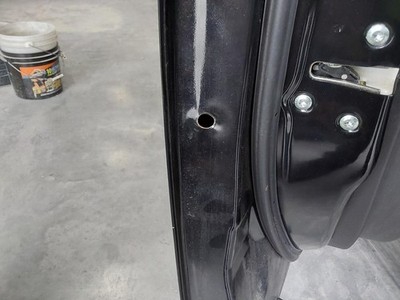 Used Front Left Door Assembly Front fits: 2017 Mitsubishi Outlander w/passive en